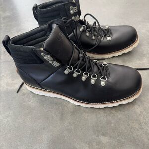 UGG Men’s Black Leather Lace-Up Hiking Boot with White Sole